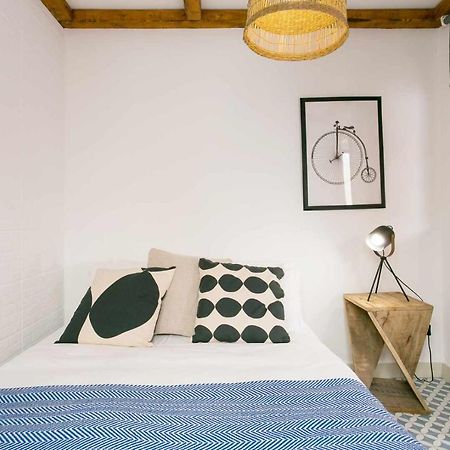 Trendy Lisbon Home With Terrace Lx Factory Exterior foto